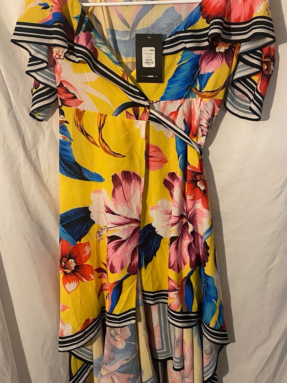 Fashion Nova Tropical Floral Cold-Shoulder Hi-Lo Midi Dress - XL